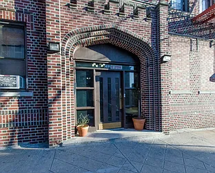 Sold by Citi Habitats