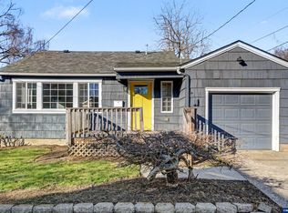 995-985 Garnet St NE, Salem, OR 97301