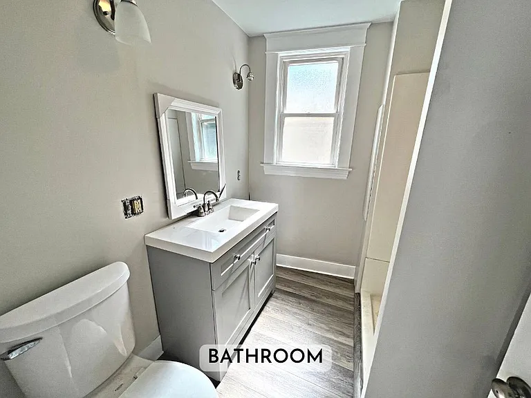 32 Pool St #101 — Photo 10