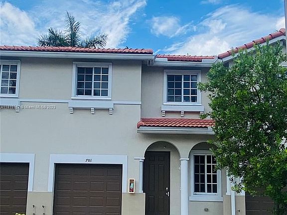 2nd image of 21401 NW 13th Ct APT 701