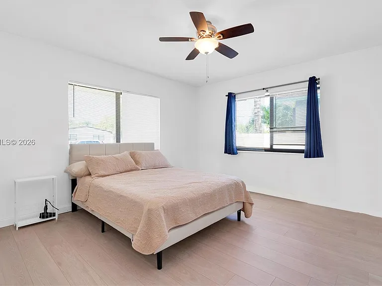 1704 Rodman St #1 — Photo 11