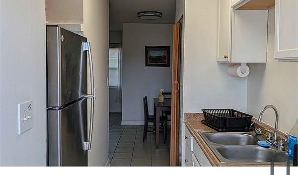 1st image of 877 Virginia Ave #15