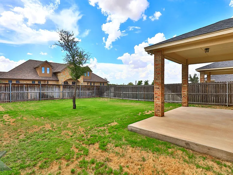 3812 Carrera Ln — Photo 21