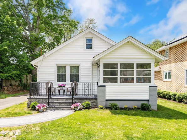 29 Wilson Avenue, Manalapan, NJ 07726