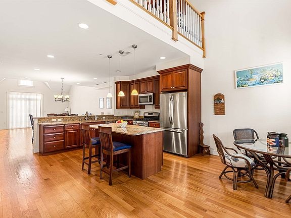 5th image of 100 Kirkbride Dr Unit 229