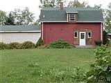2nd image of 226 Baldwin St