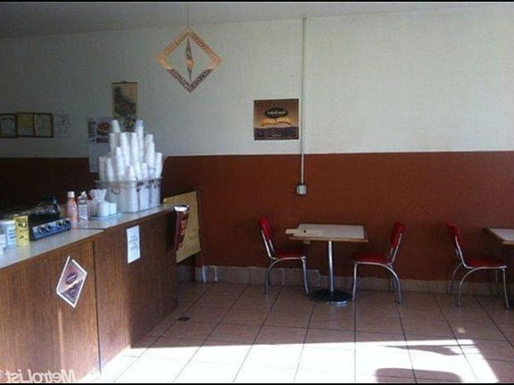 5th image of Valley Hi Dr