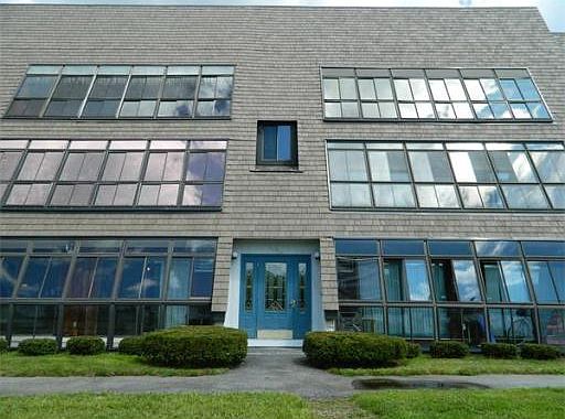 2nd image of 9 Eaglehead Ter APT 2