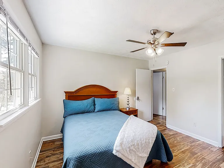 Heron Dr — Photo 1