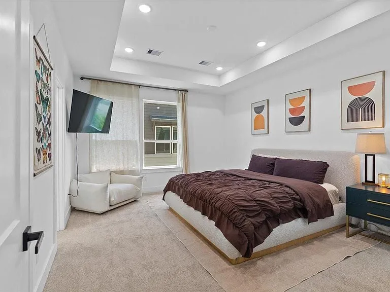 3026 Live Oak St — Photo 14