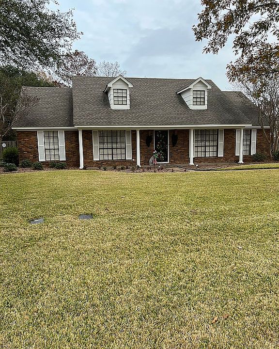 1st image of 1814 McClain Dr