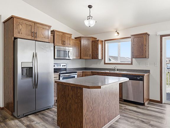 2nd image of 1224 S Beach Way