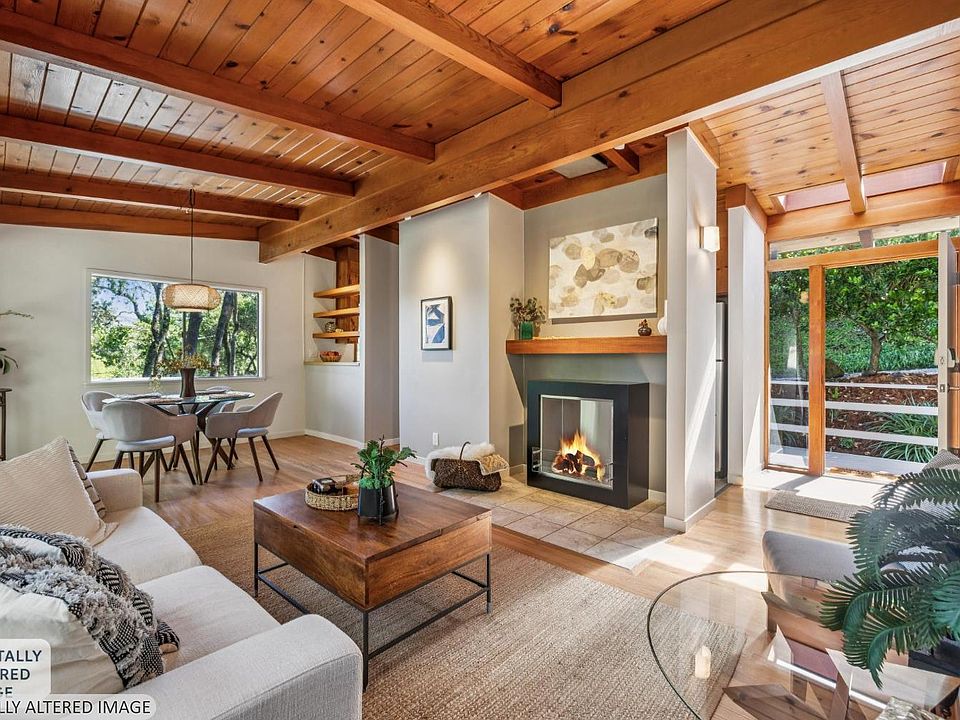 1st image of 215 Bungalow Avenue
