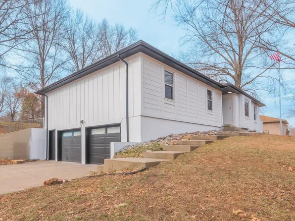 4100 N 109th St, Kansas City, KS 66109