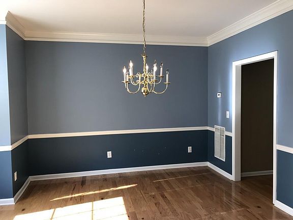 3rd image of 6430 Ivey Creek Cir
