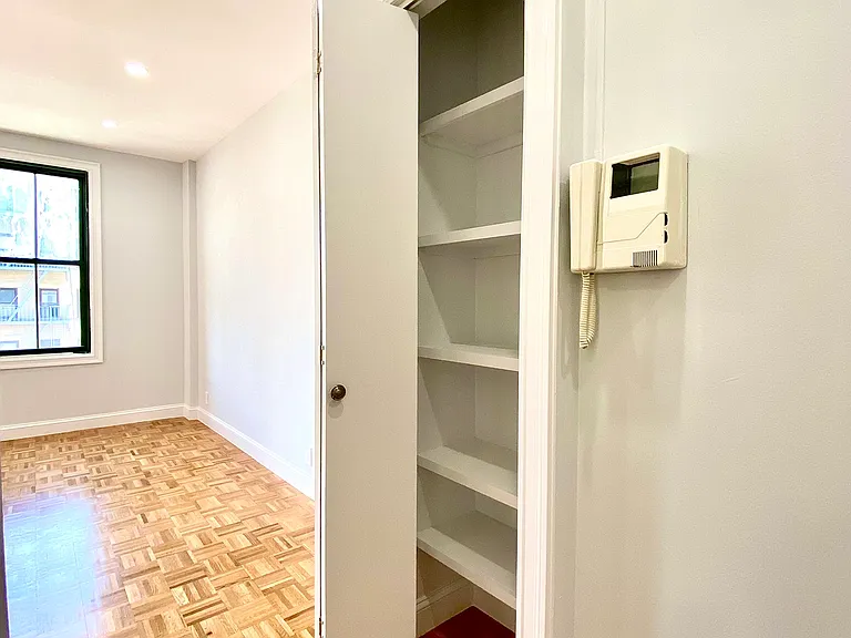 501 E 78th St #3C — Photo 12