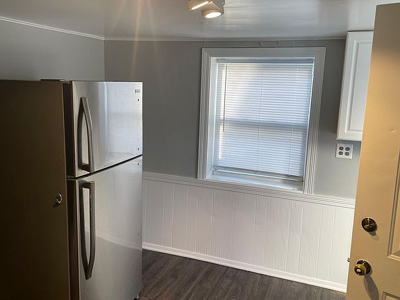 2nd image of 140 N West St APT 5