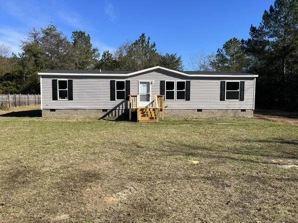 2447 Hoods Chapel Road, Blythe, GA
