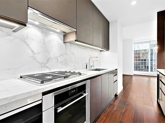 3rd image of 1 W End Ave APT 11C