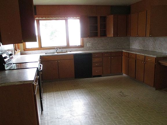 5th image of 31268 640th Ave