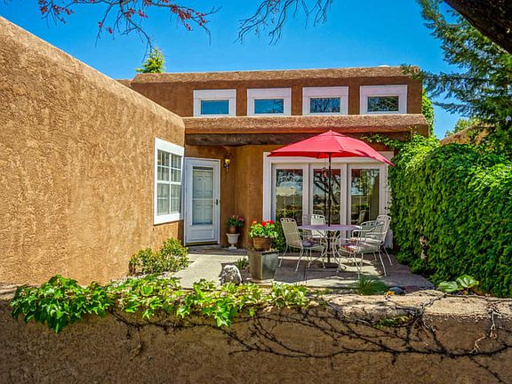 5th image of 7012 La Costa Dr NE