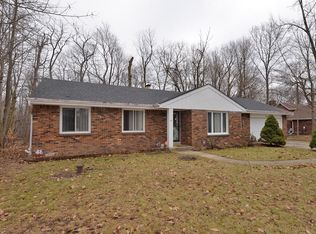 6035 Fayette Dr, Racine, WI 53402