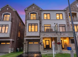 1250 Restivo Ln, Milton, ON L9E1J9