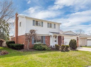 14158 Levan Rd, Livonia, MI 48154