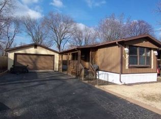 214 Ellen Ln, O Fallon, IL 62269