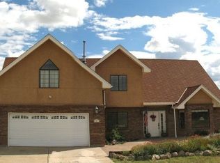 51 Square H Rd, Edgewood, NM 87015