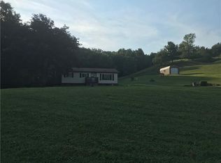 135 Carasea Dr, Greensburg, PA 15601