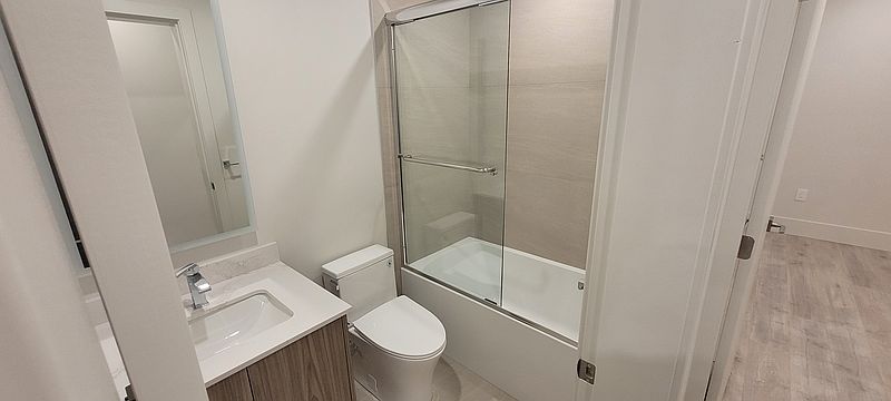Burnaby House for rent - 2 Bedrooms — photo 3