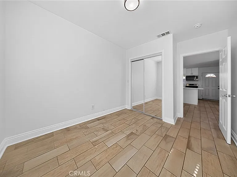 6904 N McLennan Ave — Photo 17