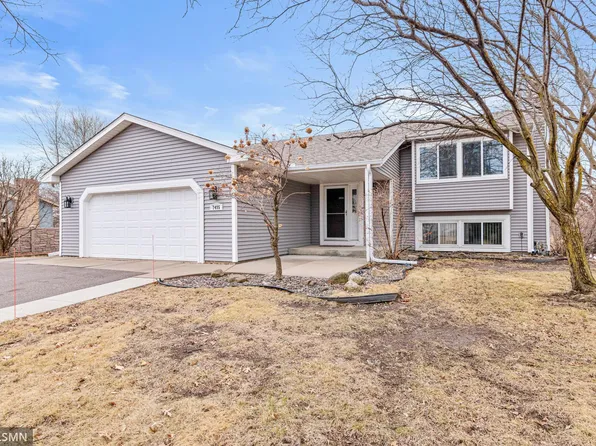 7495 Upper 20th St N, Oakdale, MN 55128
