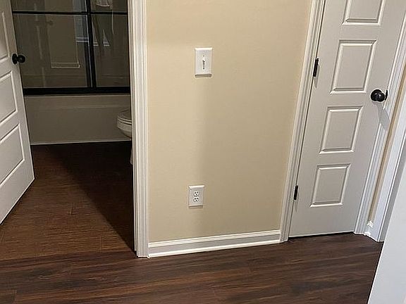 4th image of 115 Story Ray Dr