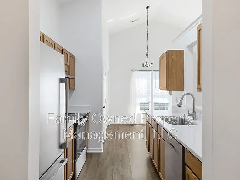 147 Danzid Dr — Photo 14