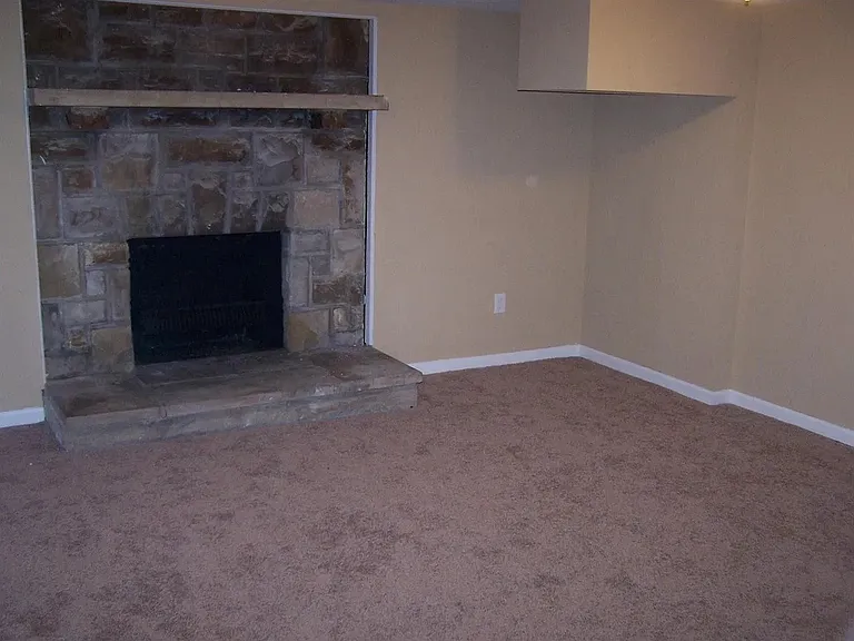 617 Shropshire Ave — Photo 21