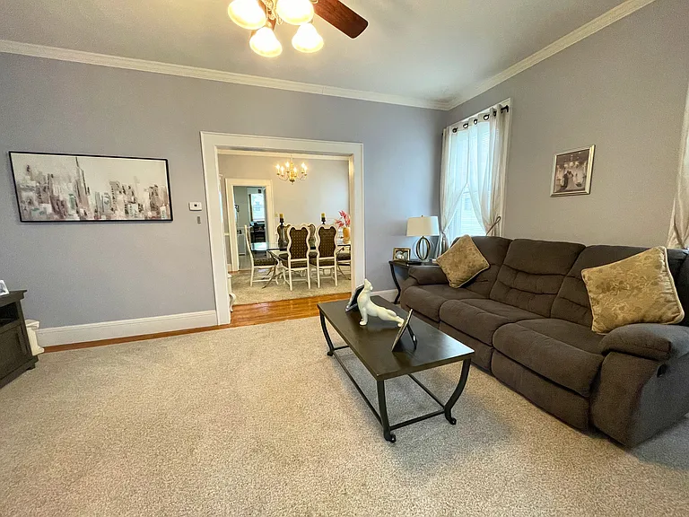 136 N Spring St #2 — Photo 6