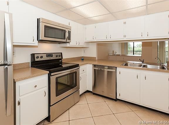 3rd image of 100 NW 76th Ave #3092