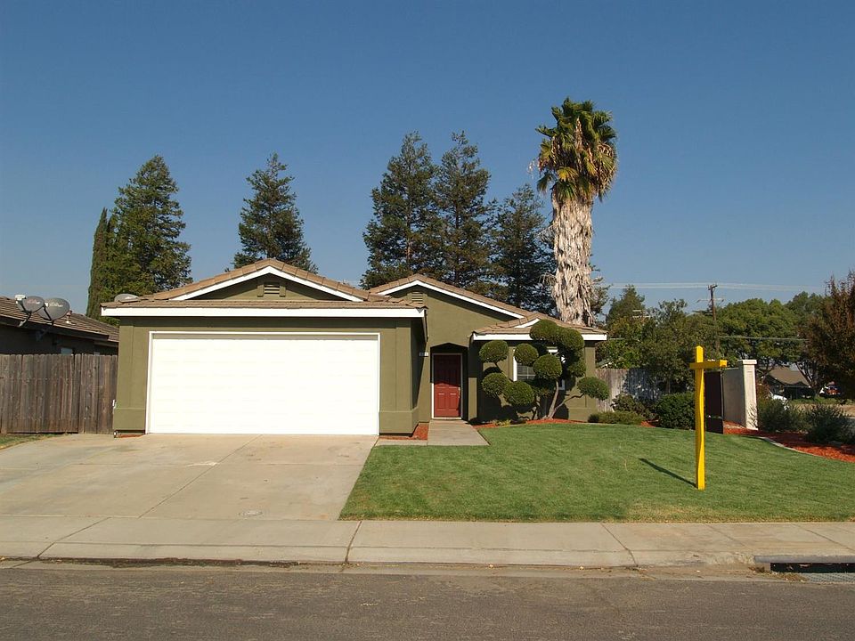 1st image of 19516 Sanford Dr