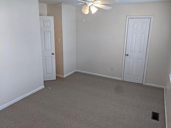 5th image of 2152 Kimball Cir