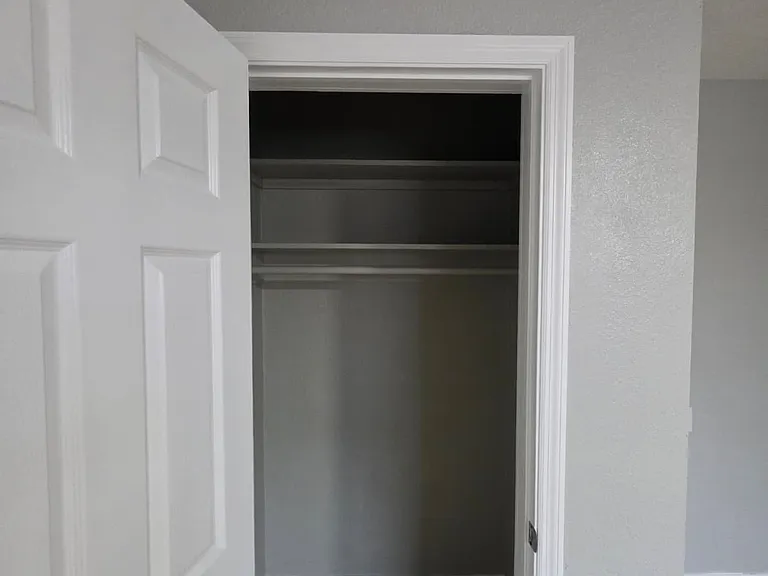 112 S Highland Ave #112 — Photo 16