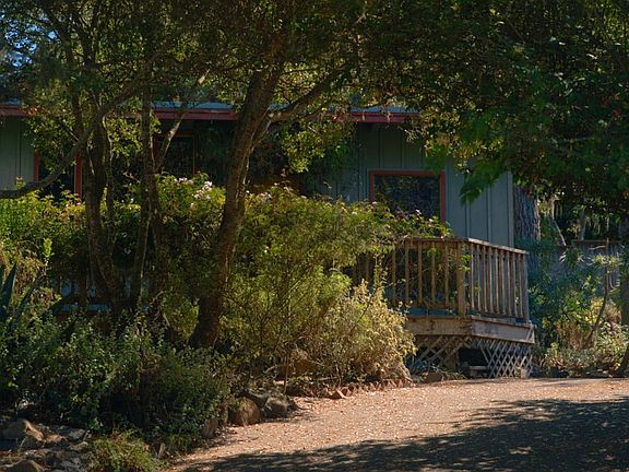3rd image of 1019 Hillside Ave