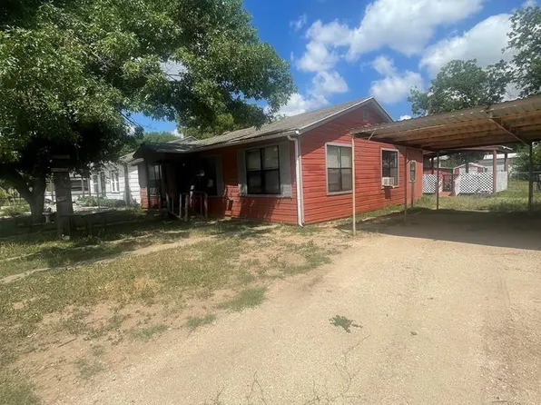 40 W 28th St, San Angelo, TX 76903