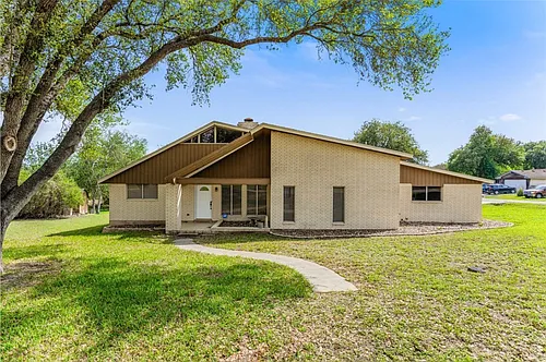 3935 Monta Dr Photo 1