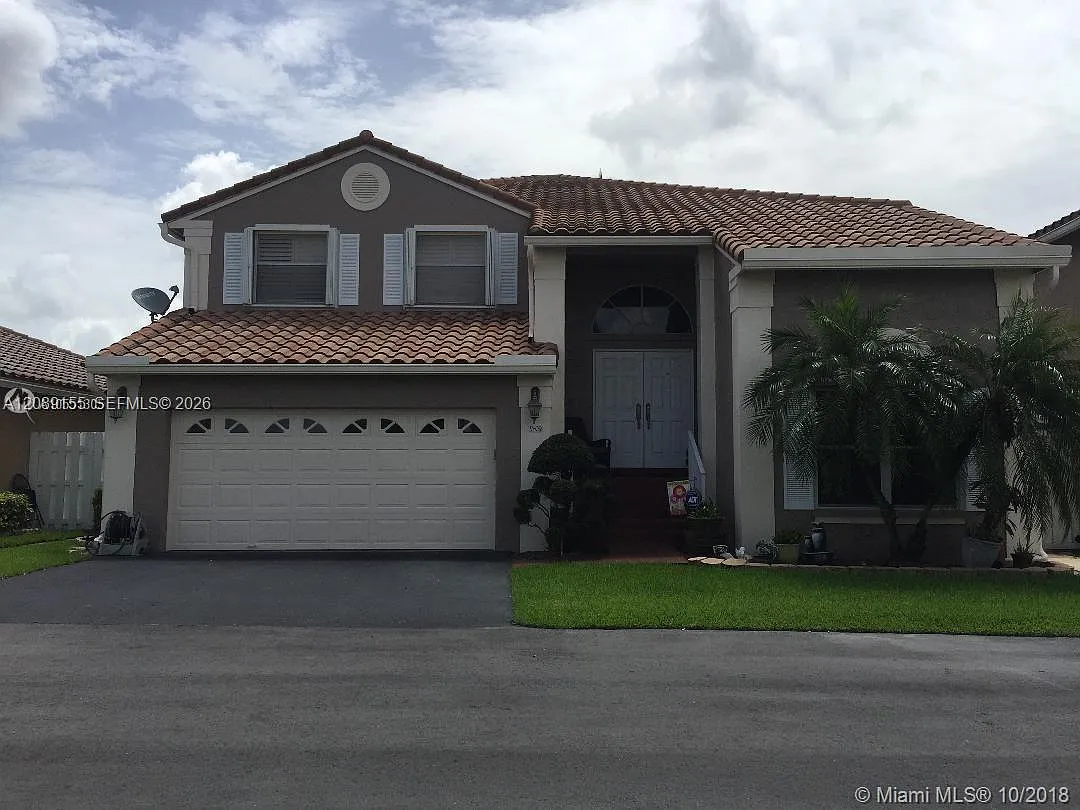 Jacaranda Parcel 215 — Photo 1