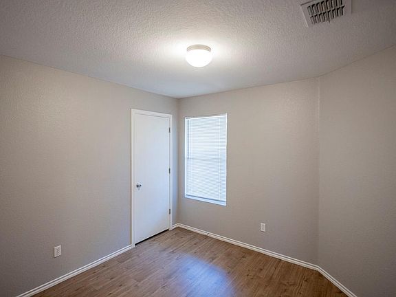 3rd image of 3013 Caleb Dr