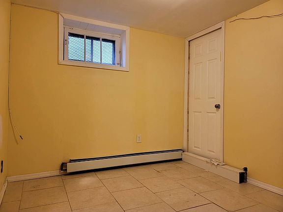 2nd image of 13728 170th St #M1