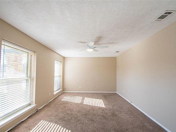 4th image of 1206 Capetown Dr