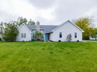 425 Meadow Ln, Ossian, IN 46777
